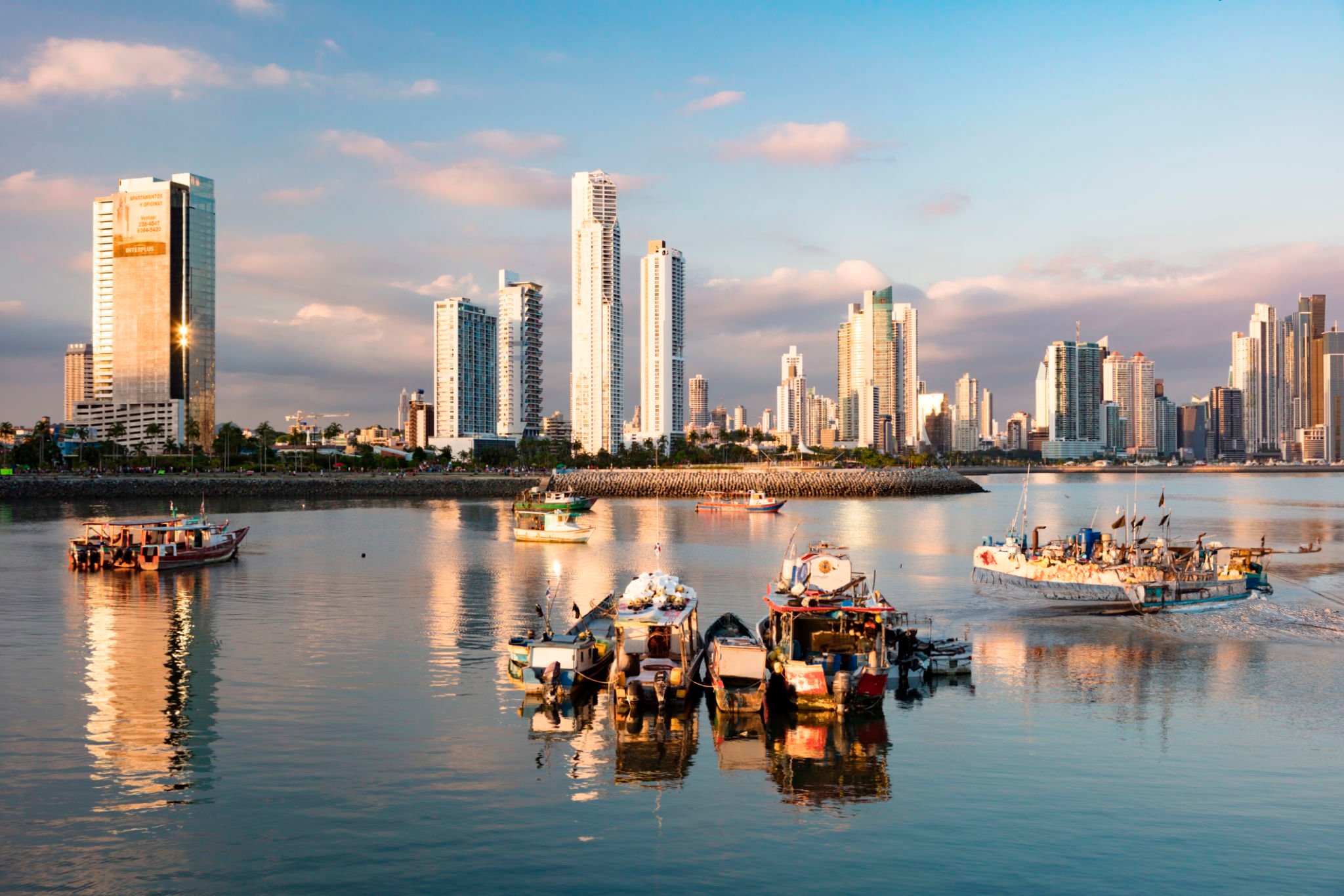 Panama invest72